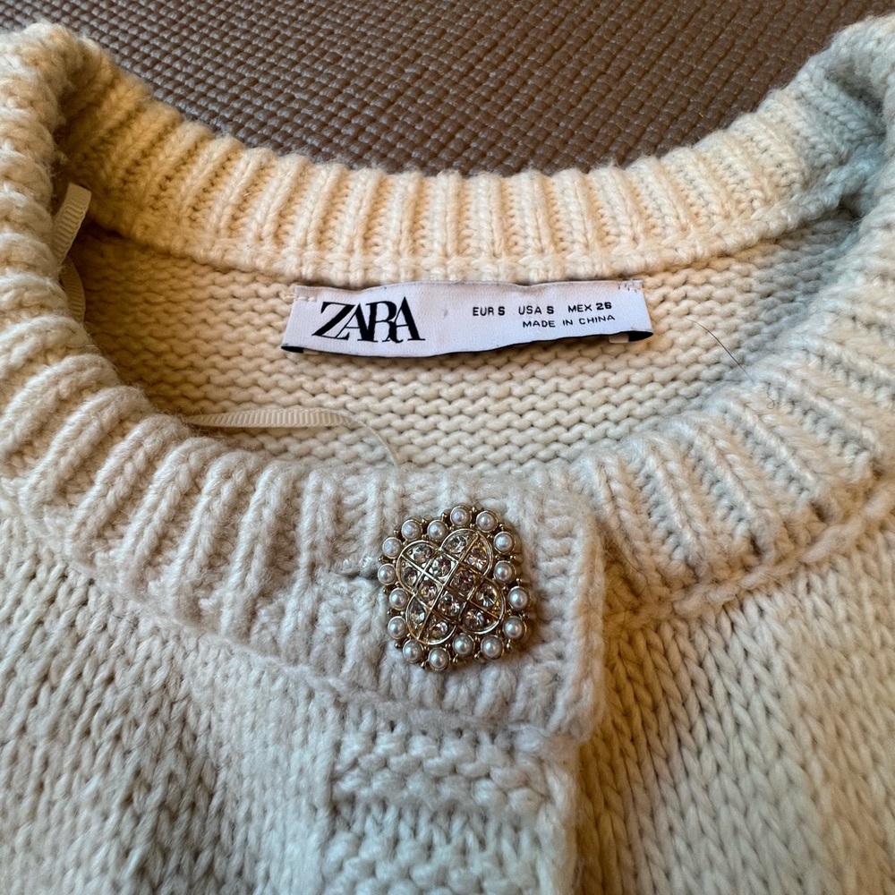 Zara Off-White Button-Up Cardigan - Picture 4 of 8